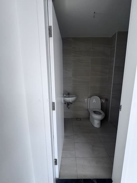 Rumah Teres 2 Tingkat untuk Dijual di Eco Spring (Johor Bahru) - Daniel Tan - Bathroom - PropertyGuru.com.my