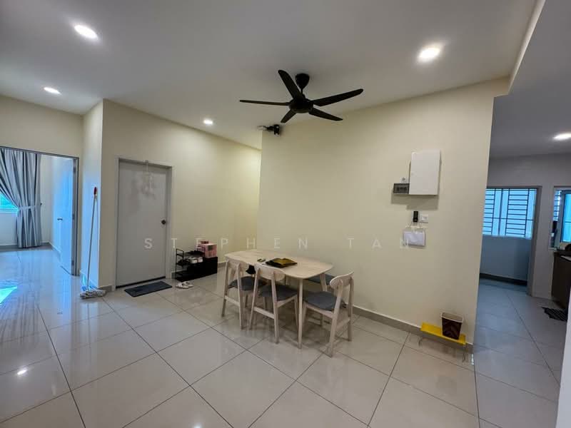 Service Residence for Sale at Seasons Amara Larkin - Stephen Tan - Living Room - PropertyGuru.com.my