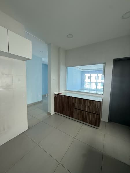 Service Residence for Sale at Seasons Amara Larkin - Stephen Tan - Kitchen - PropertyGuru.com.my