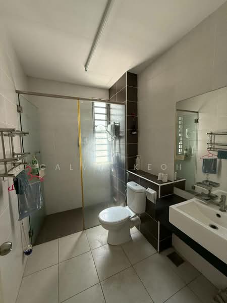 Terraced House for Sale in Bayan Lepas (Penang) - Calvin Keoh - Bathroom - PropertyGuru.com.my