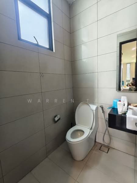 Bungalow for Sale in Straits View (Johor Bahru) - Warren Tay - Bathroom - PropertyGuru.com.my