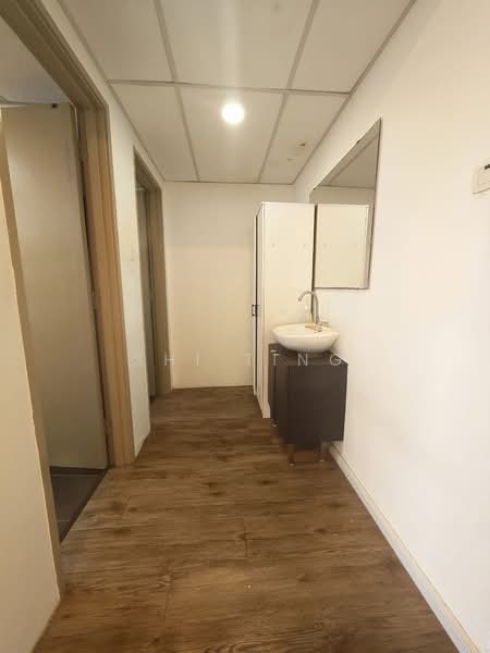 Shop / Office for Sale in Taman Mount Austin (Tebrau) - Shi Ting - Corridor - PropertyGuru.com.my