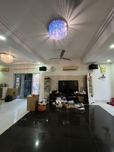 2-storey Terraced House for Sale in Teluk Pulai (Klang) - Terence Lee - Living Room - PropertyGuru.com.my