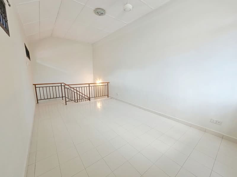 1.5-storey Terraced House for Rent in Ulu Tiram (Johor) - Stella Chia - Interior - PropertyGuru.com.my