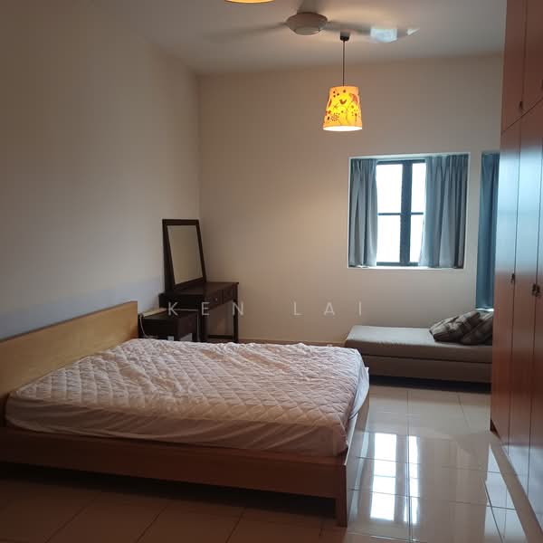 Kondominium untuk Dijual di Pelangi Utama - Ken Lai - Bedroom - PropertyGuru.com.my