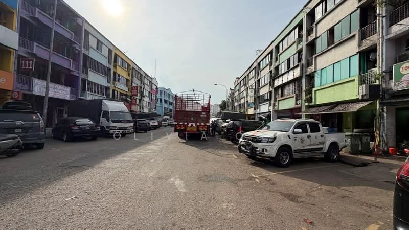 Shop for Rent in Selayang (Selangor) - Olivia Oon - Exterior - PropertyGuru.com.my