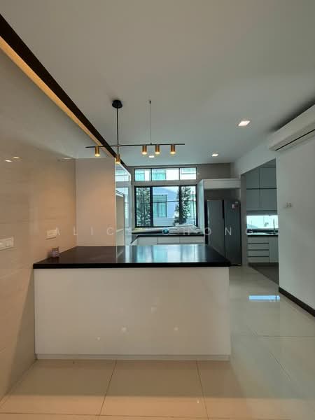 Bungalow for Rent in Sungai Besi (Kuala Lumpur) - Alice Chong - Kitchen - PropertyGuru.com.my