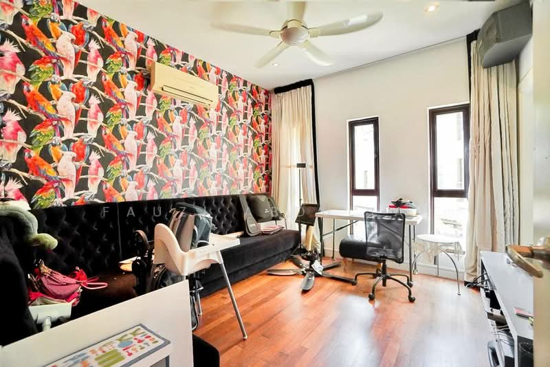 Rumah Berkembar untuk Dijual di Ampang (Selangor) - Fauzi Abdullah - Living Room - PropertyGuru.com.my