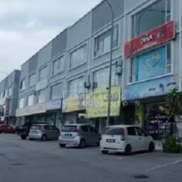 Shop / Office for Sale in Kawasan Perindustrian Nilai (Nilai) - Alice Kuon - Exterior - PropertyGuru.com.my