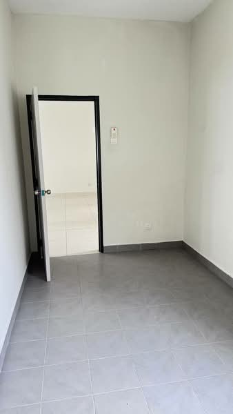 Townhouse for Sale in Taman Saujana Suria (Kajang) - Wan Nurani - Interior - PropertyGuru.com.my