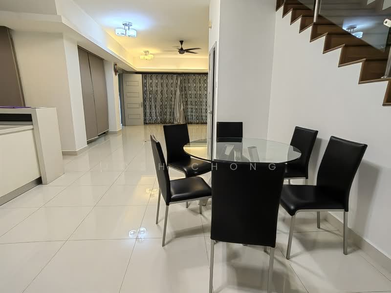 Rumah Teres 2.5 Tingkat untuk Disewa di Putra Heights (Subang Jaya) - Josh Chong - Dining Room - PropertyGuru.com.my
