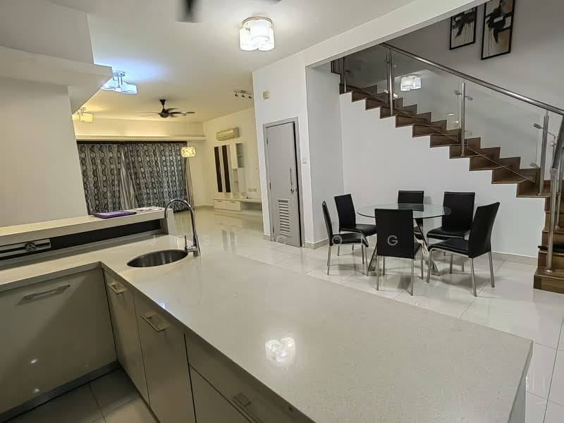 Rumah Teres 2.5 Tingkat untuk Disewa di Putra Heights (Subang Jaya) - Josh Chong - Kitchen - PropertyGuru.com.my