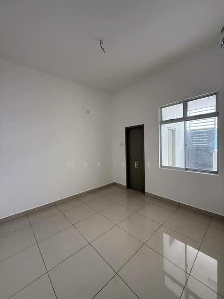 2-storey Terraced House for Sale in Bandar Putra (Kulai) - Max Yee - Interior - PropertyGuru.com.my