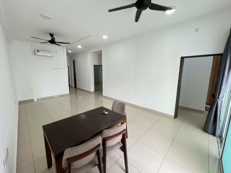 Kondominium untuk Disewa di M Condominium @ Larkin - Ben Foo - Living Room - PropertyGuru.com.my