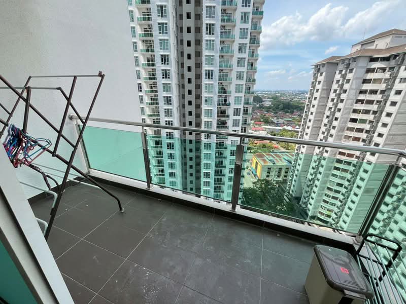 Kondominium untuk Disewa di M Condominium @ Larkin - Ben Foo - Balcony - PropertyGuru.com.my