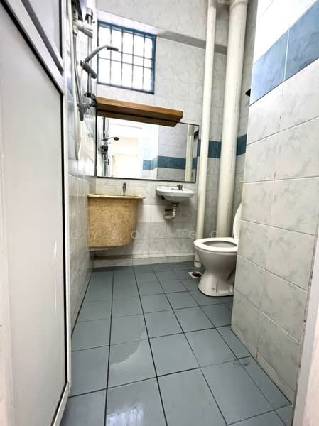 Pangsapuri untuk Disewa di Villa Kejora - Gyson Goh - Bathroom - PropertyGuru.com.my