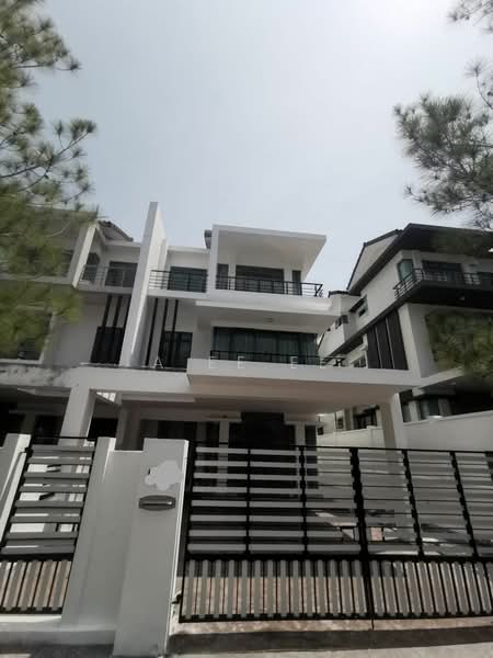 Semi-Detached House for Sale in Sungai Ara (Penang) - A Ee Ee - Exterior - PropertyGuru.com.my
