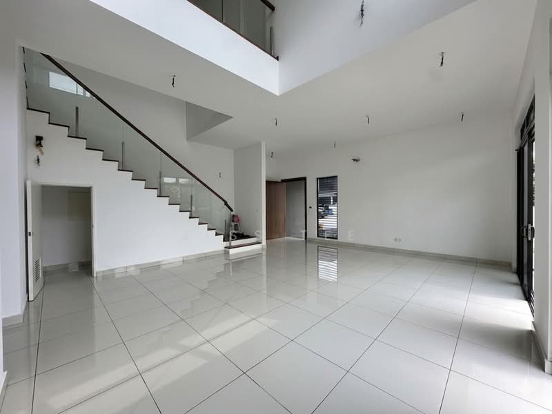 Semi-Detached House for Sale in Setia Alam (Selangor) - Jess Tee - Living Room - PropertyGuru.com.my