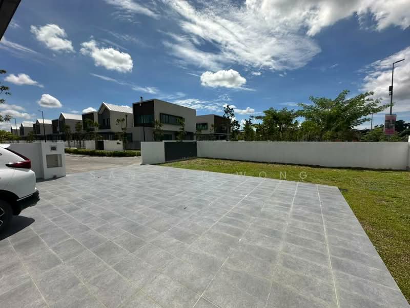 Semi-Detached House for Sale in Kuching (Sarawak) - San San Wong - Exterior - PropertyGuru.com.my