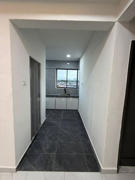 Flat for Sale at Taman Plentong Utama - Kasper Lee - Kitchen - PropertyGuru.com.my