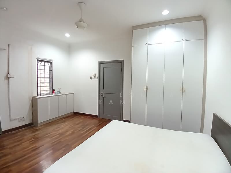 2-storey Terraced House for Rent in Bandar Putra Height (Subang Jaya) - Lok Lai Lok Lai Kam - Bedroom - PropertyGuru.com.my