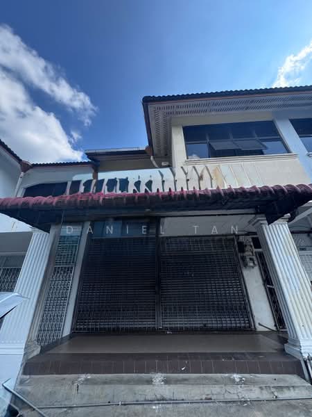 Kedai untuk Dijual di Taman Rinting (Masai) - Daniel Tan - Exterior - PropertyGuru.com.my