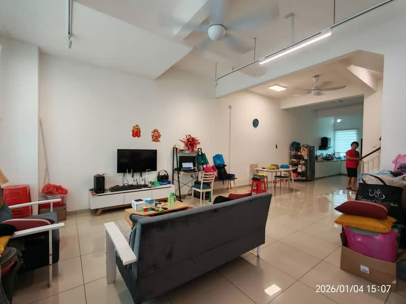 2-storey Terraced House for Sale in Kulai (Johor) - Sue Jin Tee - Living Room - PropertyGuru.com.my
