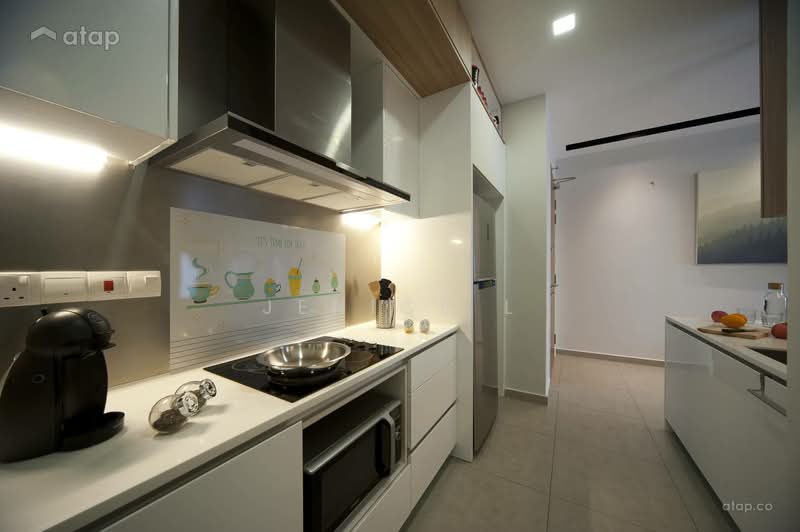 Service Residence for Sale at Majestic Maxim - Jenice L - Kitchen - PropertyGuru.com.my