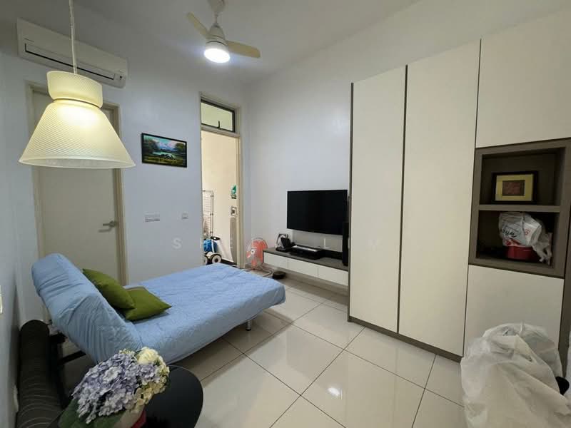 2-storey Terraced House for Sale in Taman Mount Austin (Tebrau) - Shela Lim - Living Room - PropertyGuru.com.my