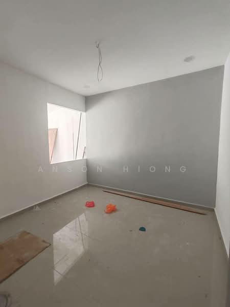 1-storey Terraced House for Sale in Taman Johor (Tampoi) - Anson Hiong - PropertyGuru.com.my