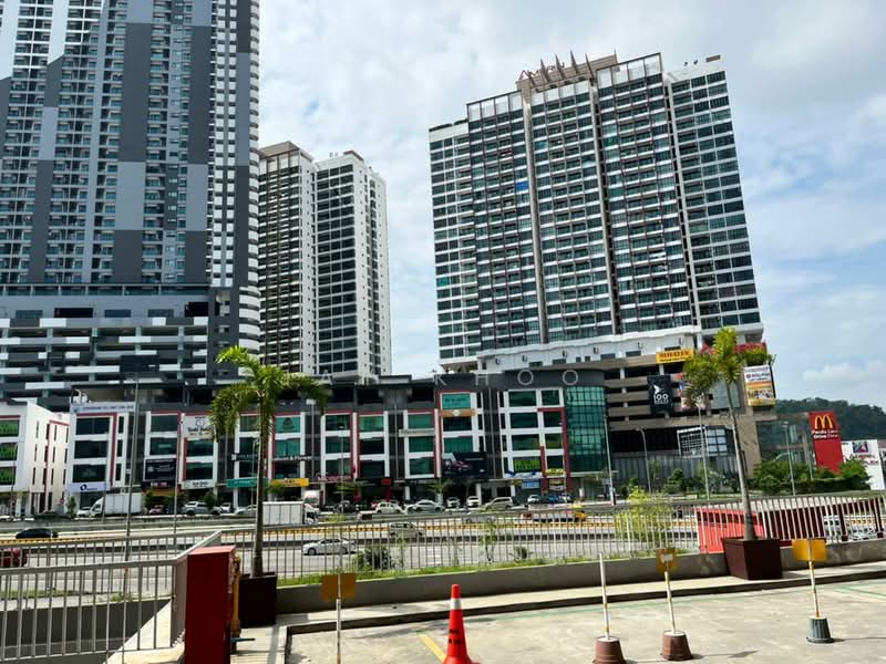 Shop for Rent in Seri Kembangan (Selangor) - Jay Khoo - Exterior - PropertyGuru.com.my