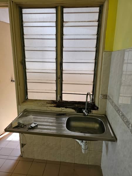 Pangsapuri untuk Disewa di Sri Cassia - Annie Wong - Kitchen - PropertyGuru.com.my