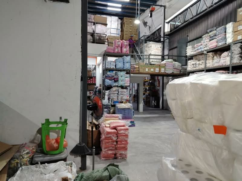 Semi-D Factory for Sale in Taman Impian Emas (Skudai) - Iden Tan - Interior - PropertyGuru.com.my