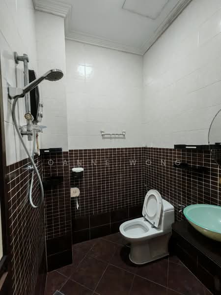 2-storey Terraced House for Rent in Jalan Klang Lama (Old Klang Road) (Kuala Lumpur) - Joanne Wong - Bathroom - PropertyGuru.com.my