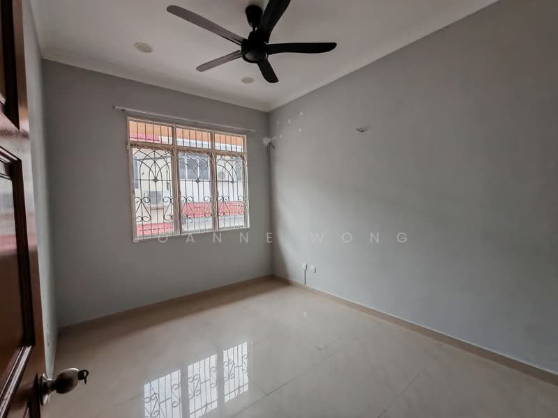 2-storey Terraced House for Rent in Jalan Klang Lama (Old Klang Road) (Kuala Lumpur) - Joanne Wong - Interior - PropertyGuru.com.my