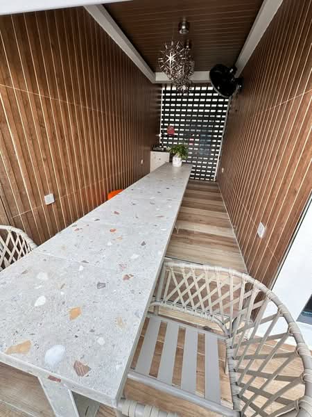 Condominium for Rent at Queens Residences Q2 @ Queens Waterfront - Apple Yeap - Balcony - PropertyGuru.com.my