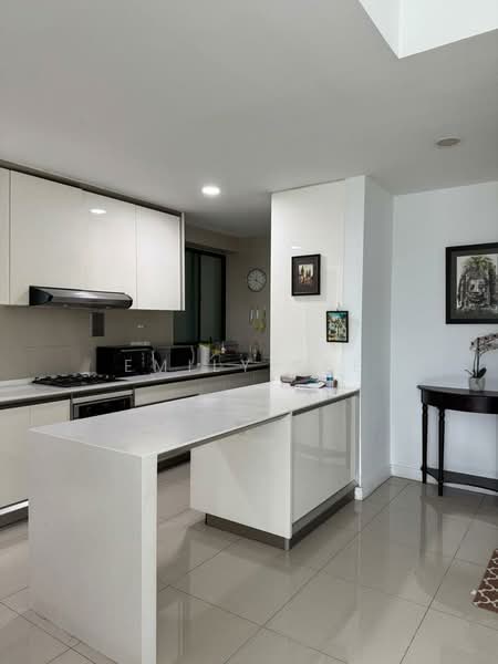 Service Residence for Sale at Setia SKY Residences - Emily Lee - Kitchen - PropertyGuru.com.my