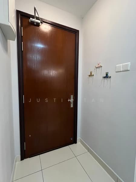 Condominium for Rent at Paraiso Residence @ The Earth - Justin Tan - Entrance - PropertyGuru.com.my