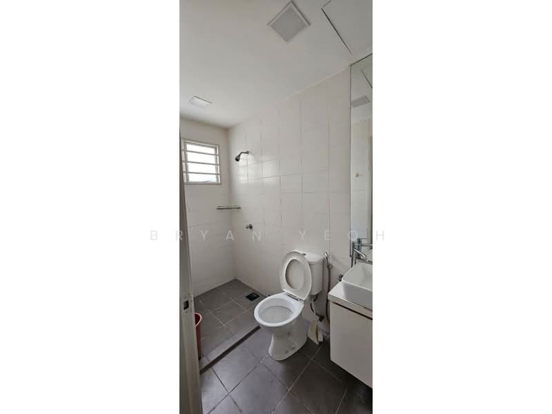 Servis Apartment untuk Disewa di Suri Puteri - Bryan Yeoh - Bathroom - PropertyGuru.com.my