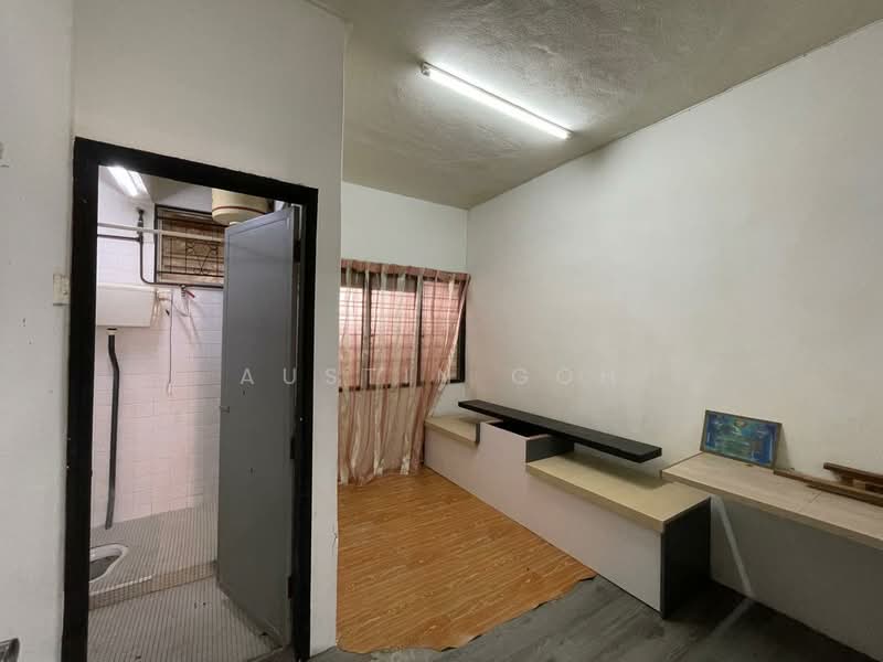 2-storey Terraced House for Sale in Taman Bukit Teratai (Ampang) - Austin Goh - Bathroom - PropertyGuru.com.my