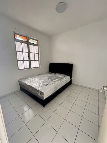 Apartment for Sale at PD Perdana - Roy Law - Bedroom - PropertyGuru.com.my