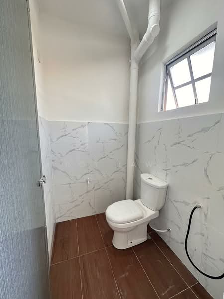 Apartment for Sale at PD Perdana - Roy Law - Bathroom - PropertyGuru.com.my