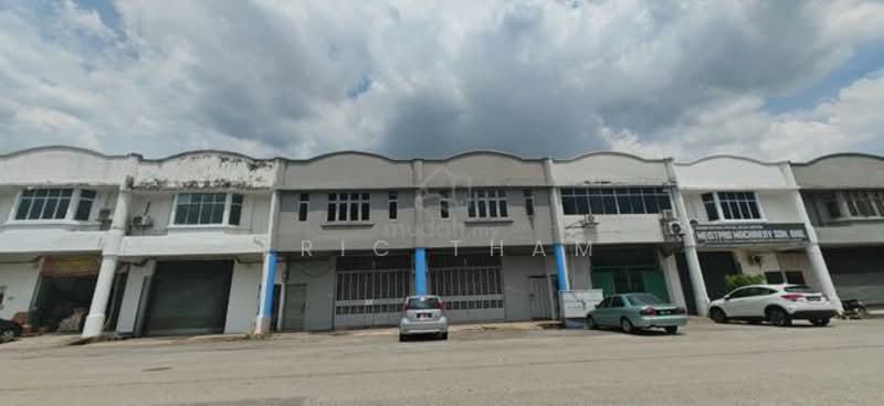 Warehouse for Sale in Taman Perindustrian Tago (Kepong) - Eric Tham - Exterior - PropertyGuru.com.my