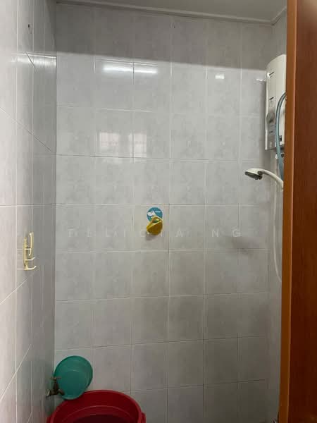 Terraced House for Sale in Taman Mayang (Petaling Jaya) - Felicia Ng - Bathroom - PropertyGuru.com.my