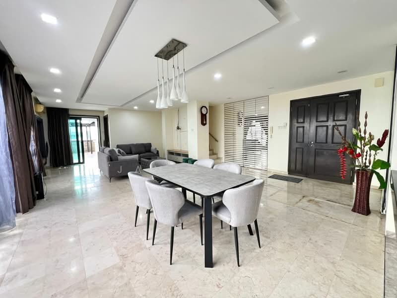 2-storey Terraced House for Sale in Ulu Tiram (Johor) - James Yap - Living Room - PropertyGuru.com.my