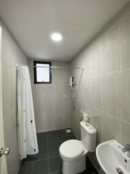 Servis Apartment untuk Disewa di MKH Boulevard II - TJ Yoo - Bathroom - PropertyGuru.com.my