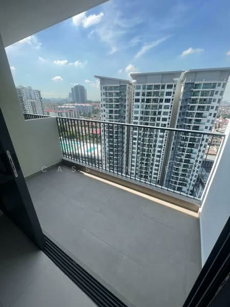 Condominium for Sale at Kuchai Sentral - Cassnin Lee - Balcony - PropertyGuru.com.my