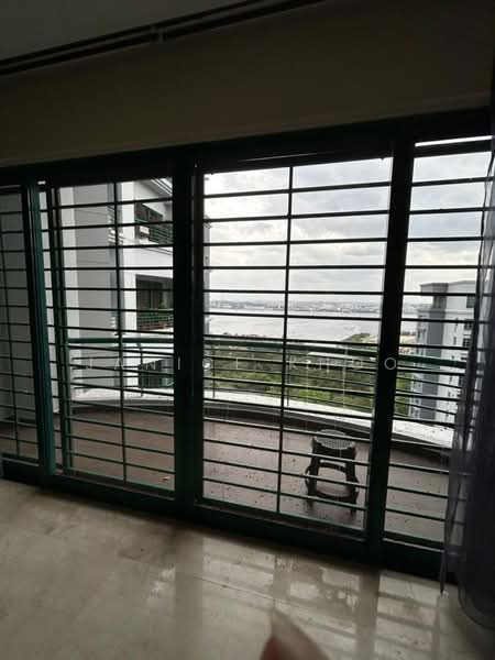 Condominium for Sale at The Straits View Condominium - Janice Khoo - Balcony - PropertyGuru.com.my