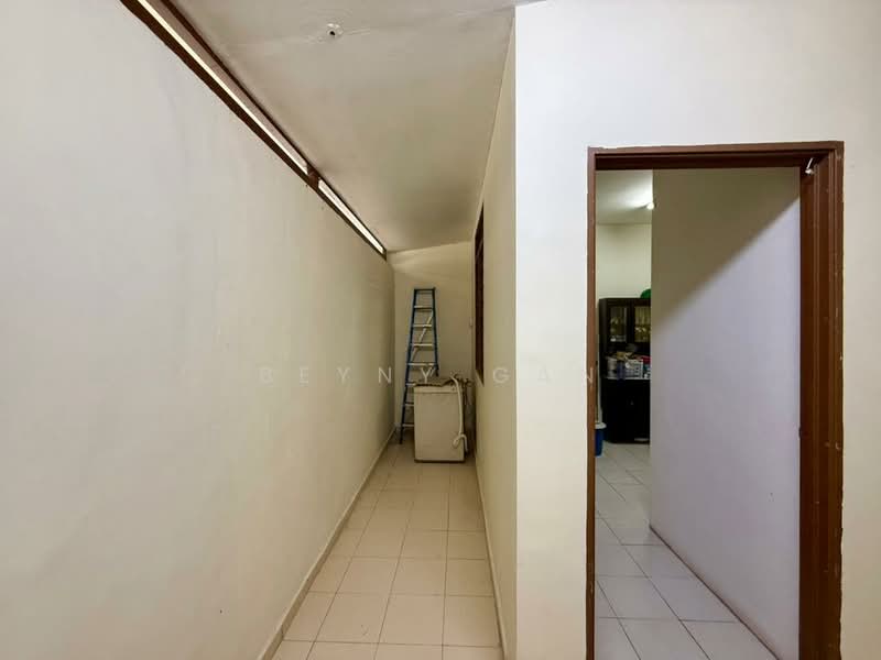 2-storey Terraced House for Sale in Taman Setia Indah (Tebrau) - Beyny Gan - Corridor - PropertyGuru.com.my