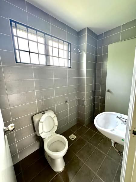 Rumah Teres 2 Tingkat untuk Dijual di Kapar (Selangor) - Mohd Hazlan bin Mohd Sopi - PropertyGuru.com.my